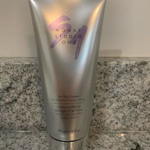 Monat Air Dry Creme